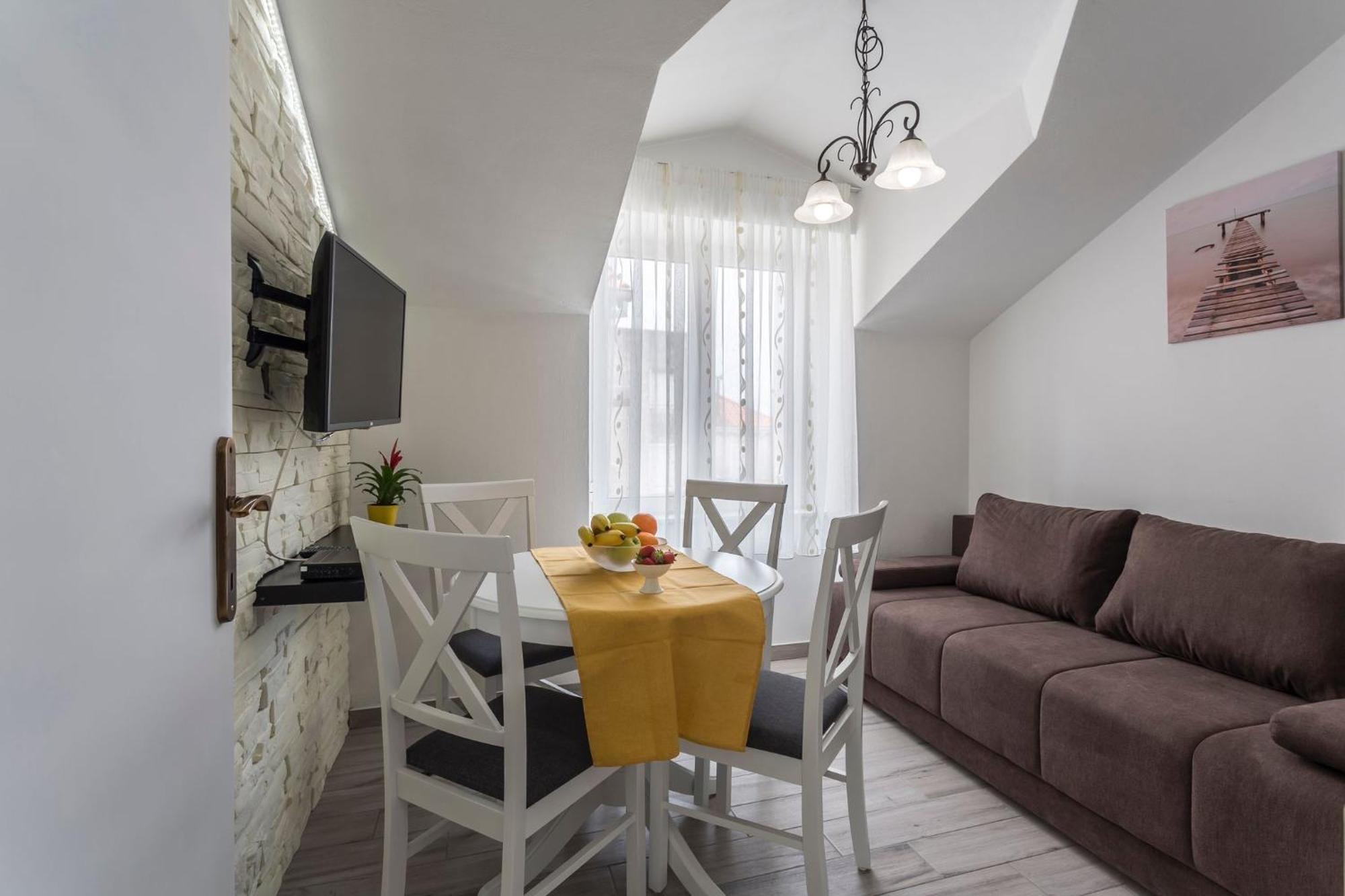 Riva Apartments Villa Thalia - Milna, Brac Milna  Exterior foto