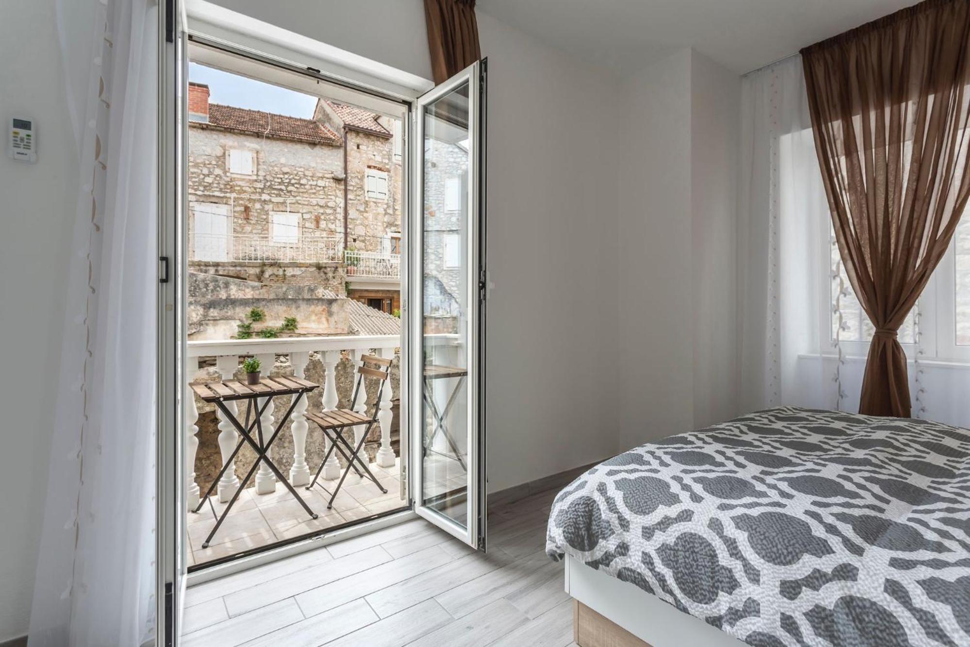 Riva Apartments Villa Thalia - Milna, Brac Milna  Exterior foto