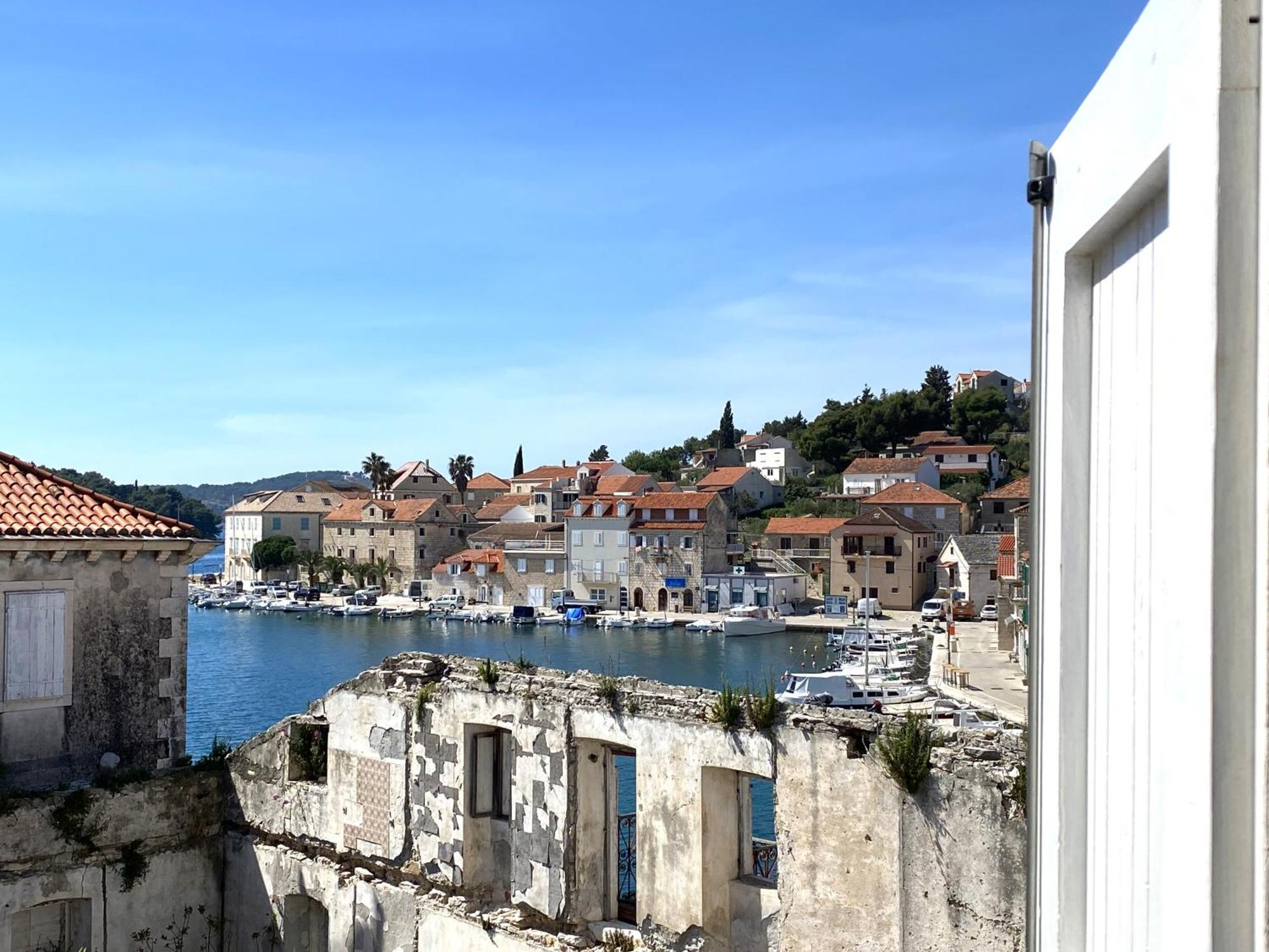 Riva Apartments Villa Thalia - Milna, Brac Milna  Exterior foto